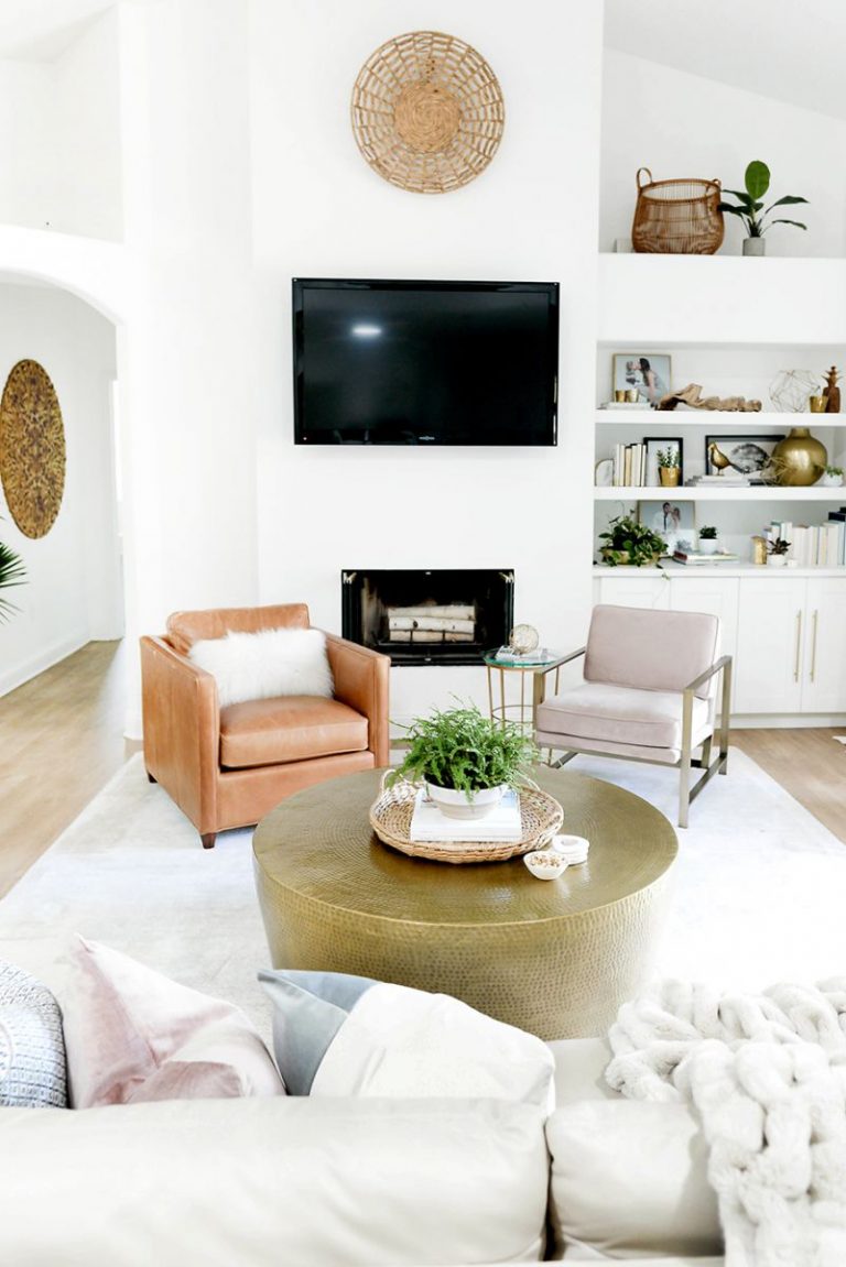 Mismatched Armchairs Is The Latest Trend For Your Living Room