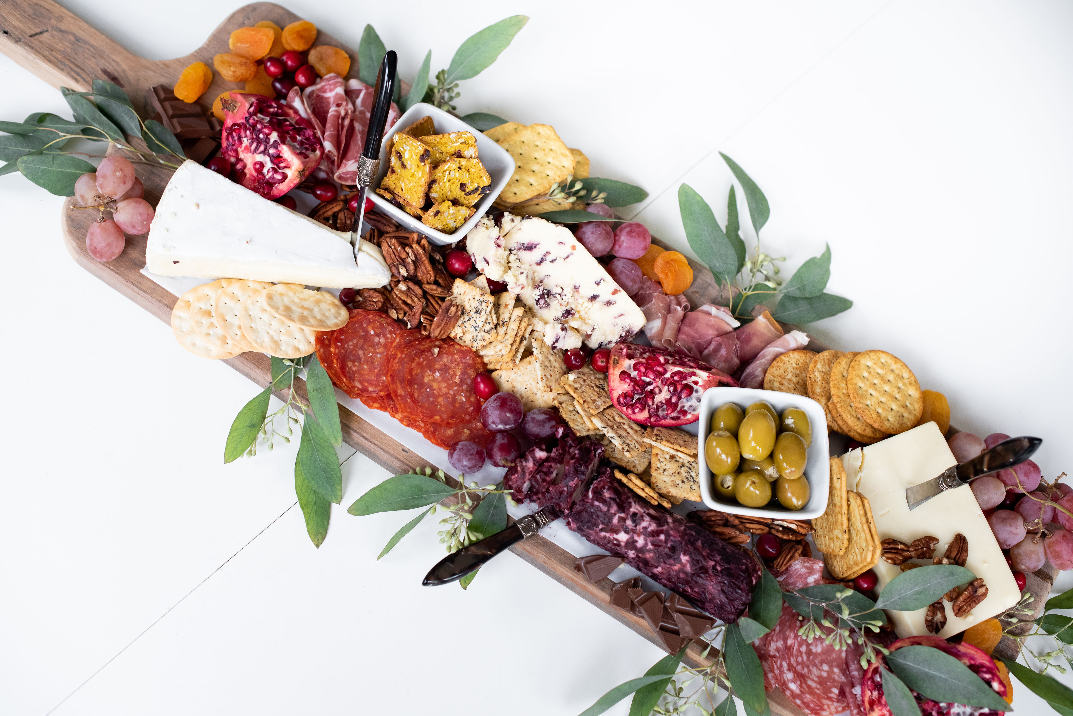 How To Make A Charcuterie Board That Will Amaze Your Guests