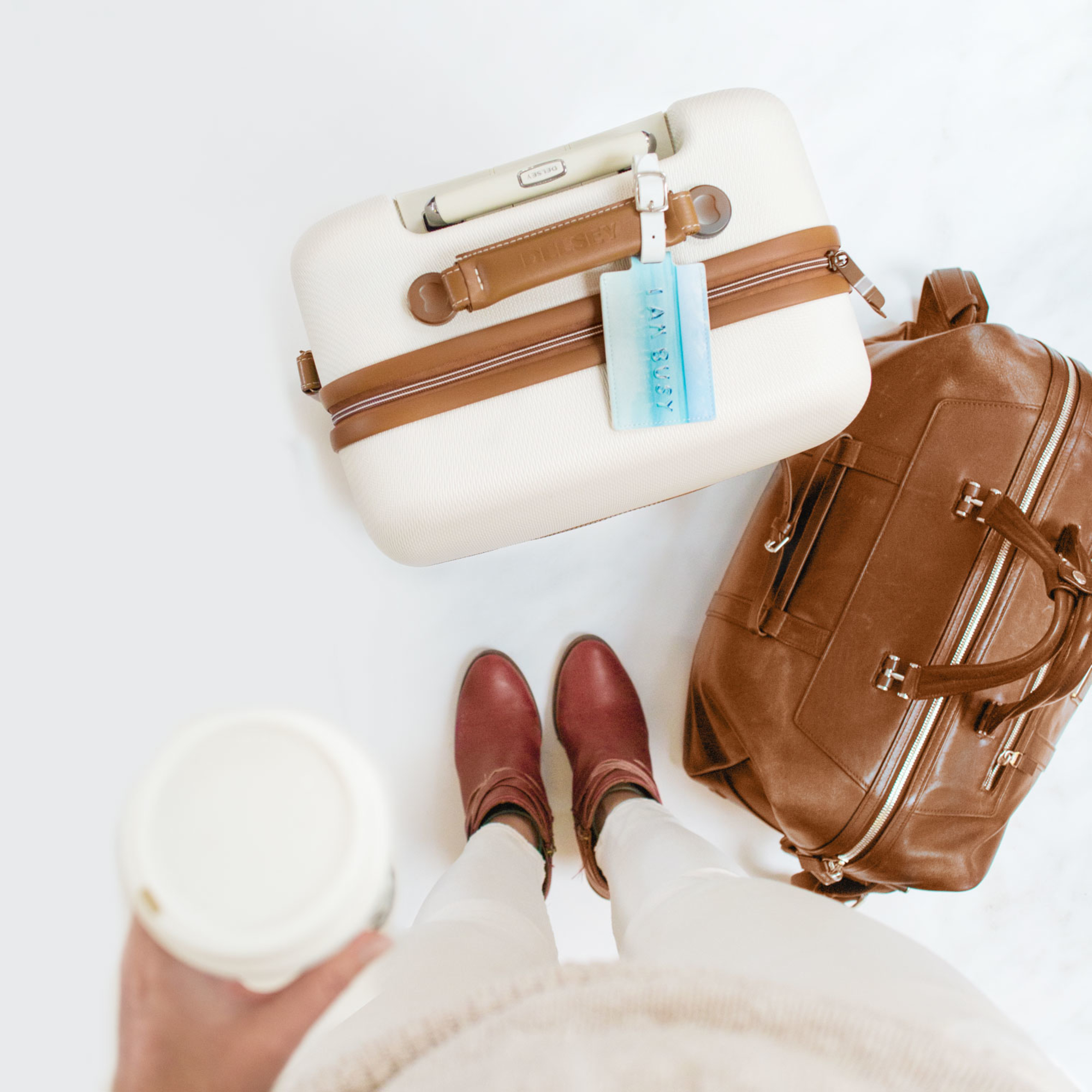 5 Things To Pack In Your Carry On