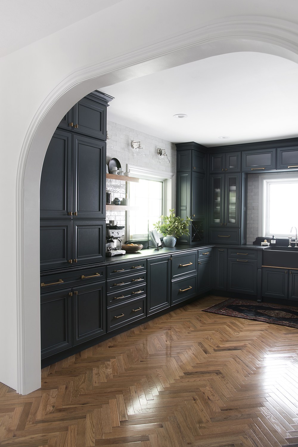  Dark Kitchen  Ideas That Show Off The Latest Trend