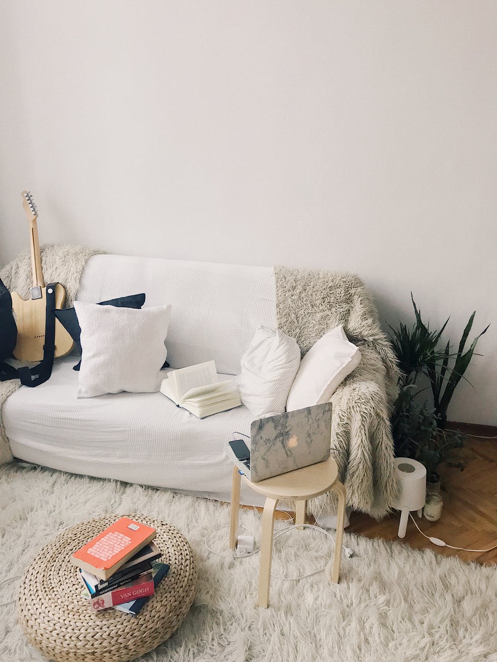 How to Pick the Perfect Sofa for Your Home
